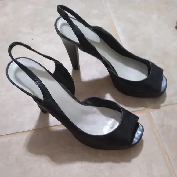 NINE WEST BLACK HEELS - Picture 1 of 4